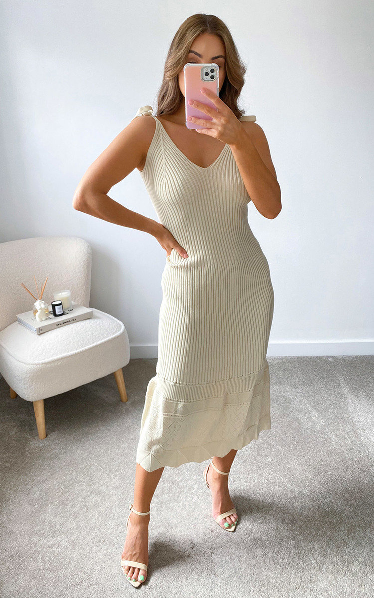 Reese Knitted Bodycon Midi Dress Thumbnail Reese Knitted Bodycon Midi Dress Thumbnail