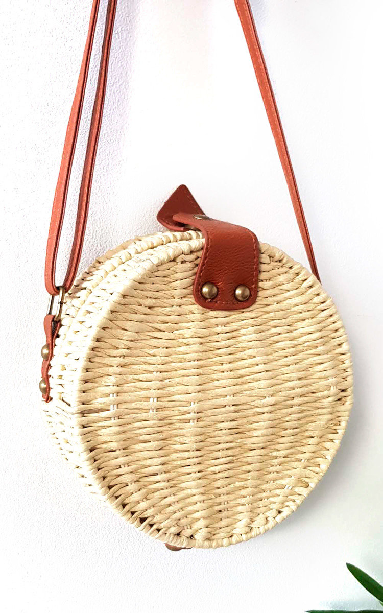 Rhi Straw Boxy Circle Handbag Thumbnail