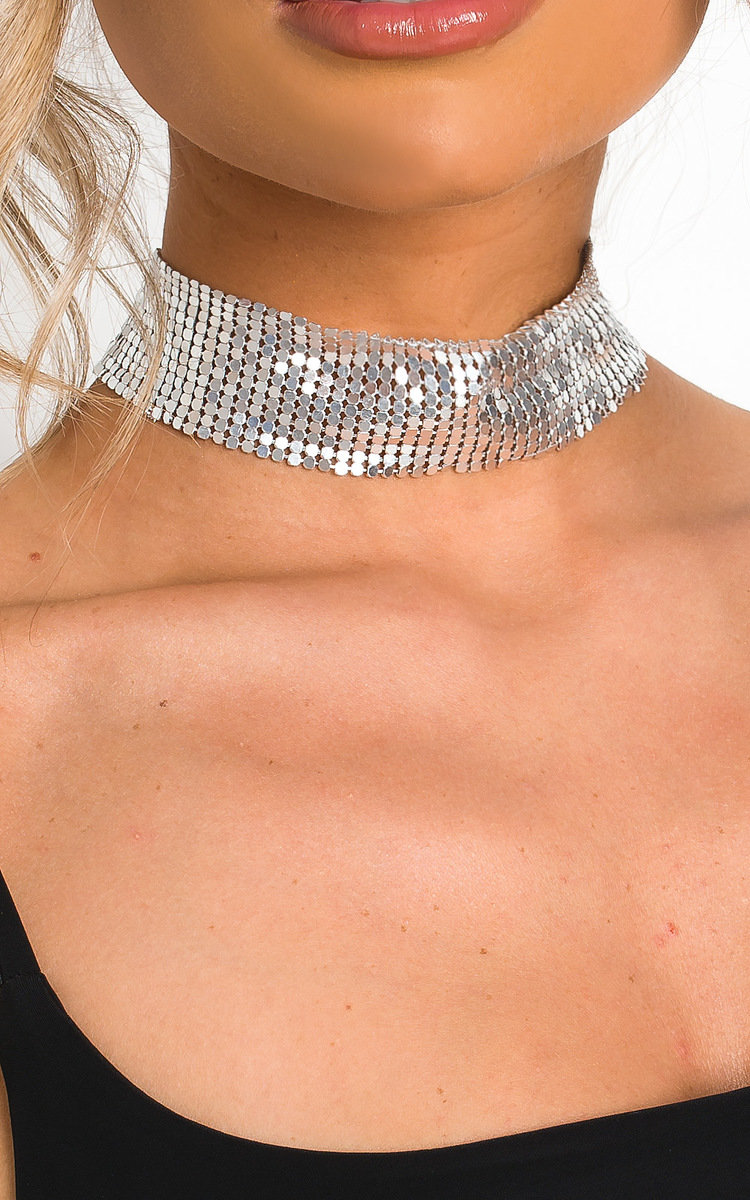 Riley Metallic Choker Necklace