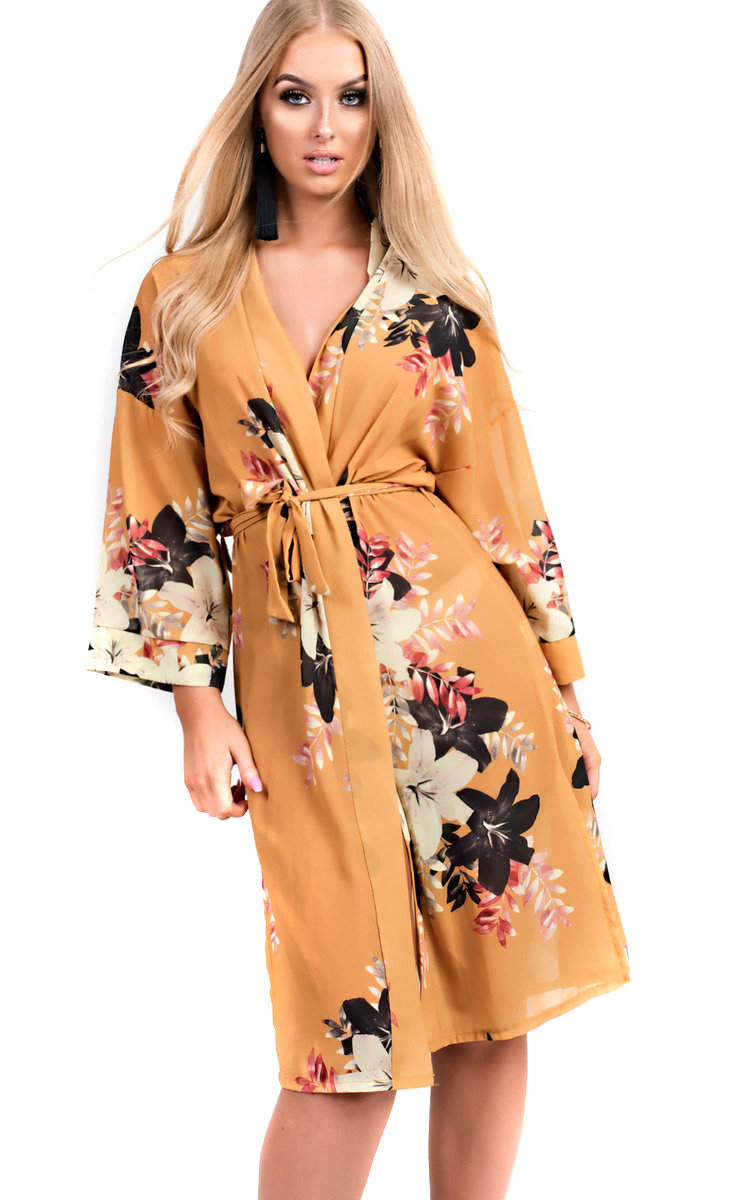 Rylie Floral Kimono Cardigan Thumbnail Rylie Floral Kimono Cardigan Thumbnail