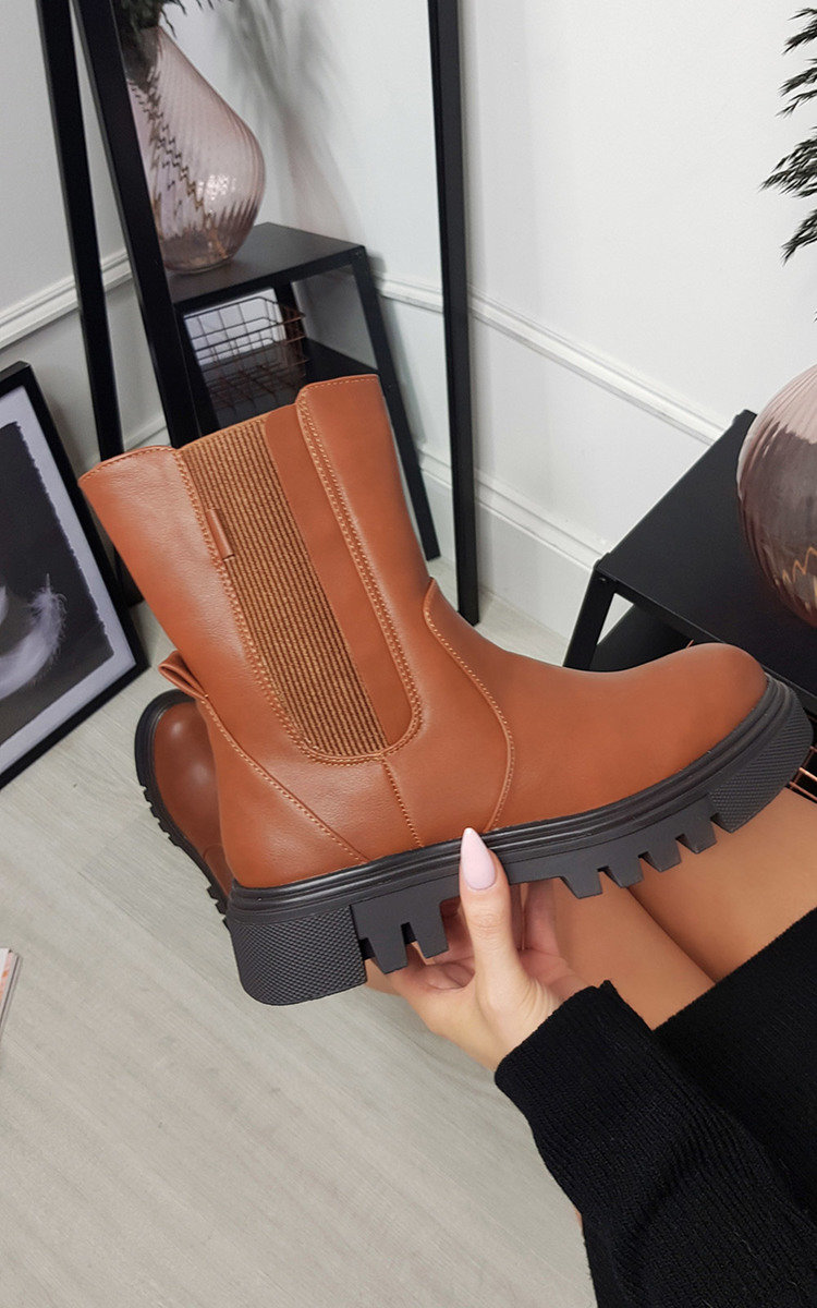 Sandy Faux Leather Zip Up Ankle Boot Thumbnail Sandy Faux Leather Zip Up Ankle Boot Thumbnail