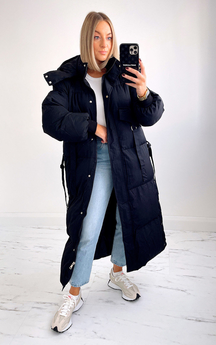 Scarlett Longline Puffer Coat with Pocket Detail Scarlett Longline Puffer Coat with Pocket Detail
