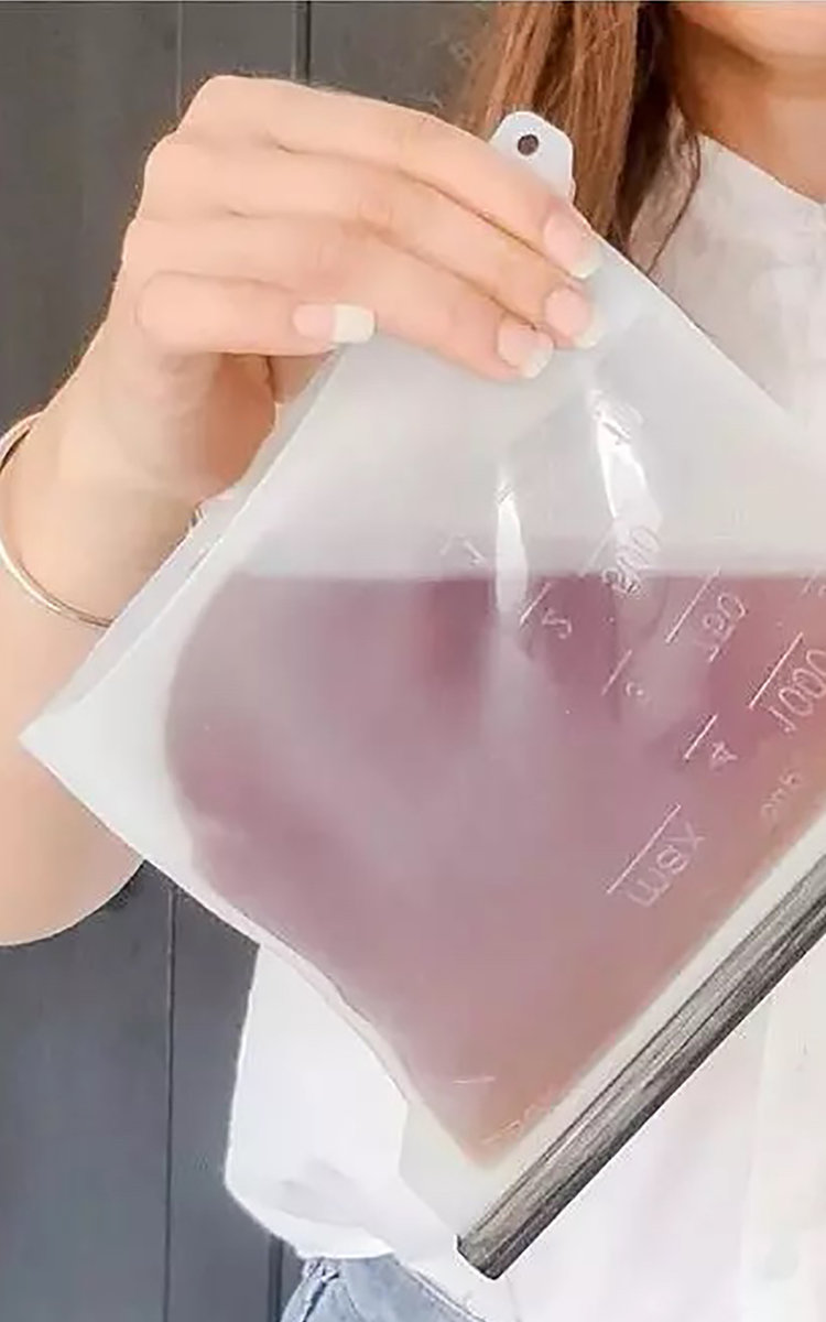 Single Reusable Ziplock Storage Bag Thumbnail Single Reusable Ziplock Storage Bag Thumbnail