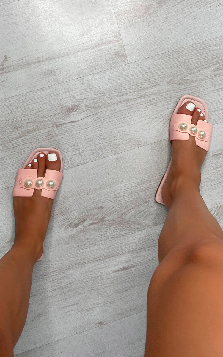 Shameela Pearl Sandals Thumbnail