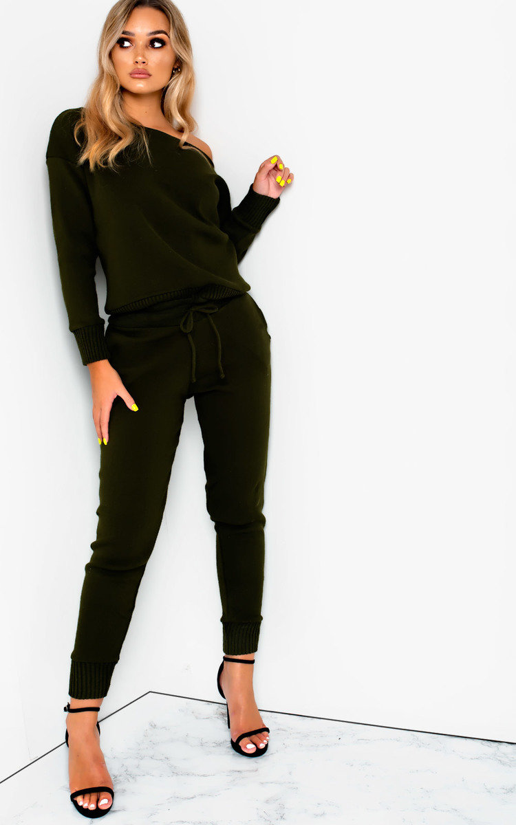 Sharon Knitted Lounge Co-ord Thumbnail Sharon Knitted Lounge Co-ord Thumbnail