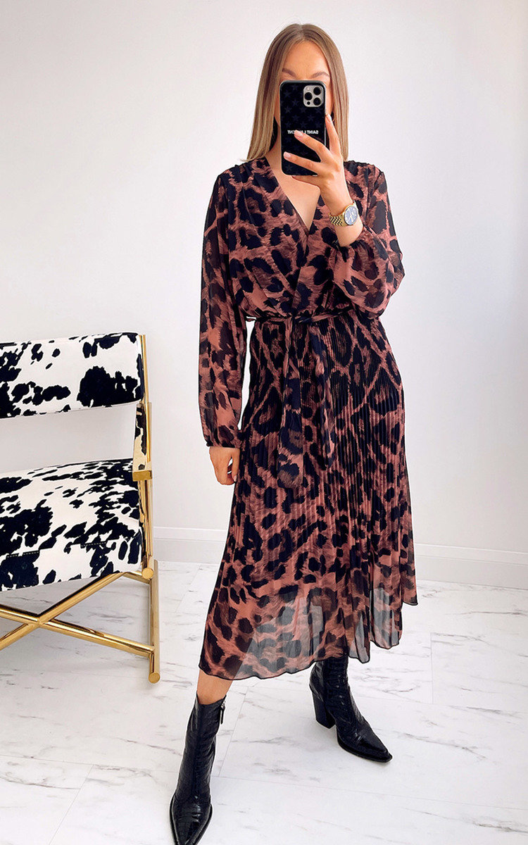 Skye Leopard Print Pleated Maxi Dress Thumbnail