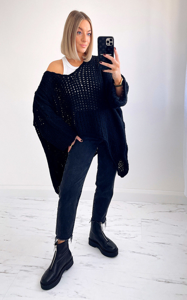 Tara Oversized Knitted Jumper Thumbnail Tara Oversized Knitted Jumper Thumbnail