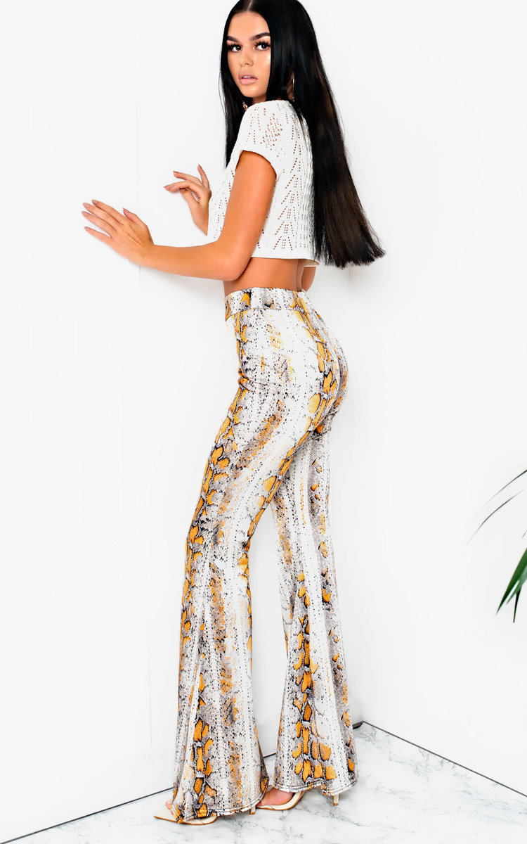 Taylah Cropped Knit Jumper Thumbnail Taylah Cropped Knit Jumper Thumbnail