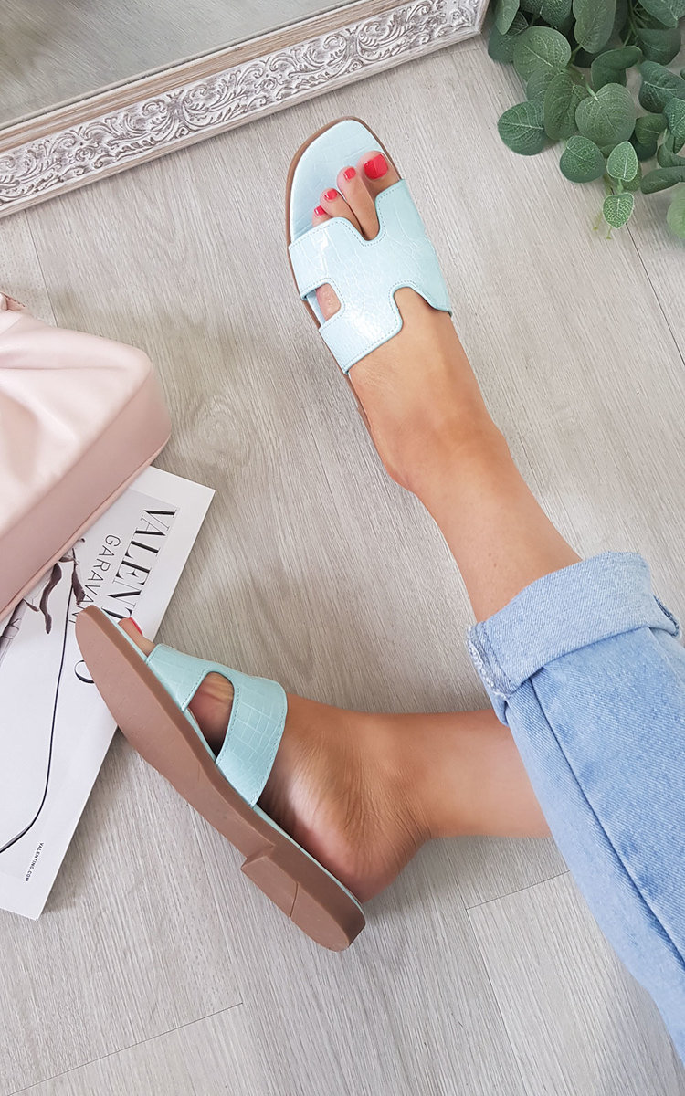 Terri Cut Out Sliders Terri Cut Out Sliders