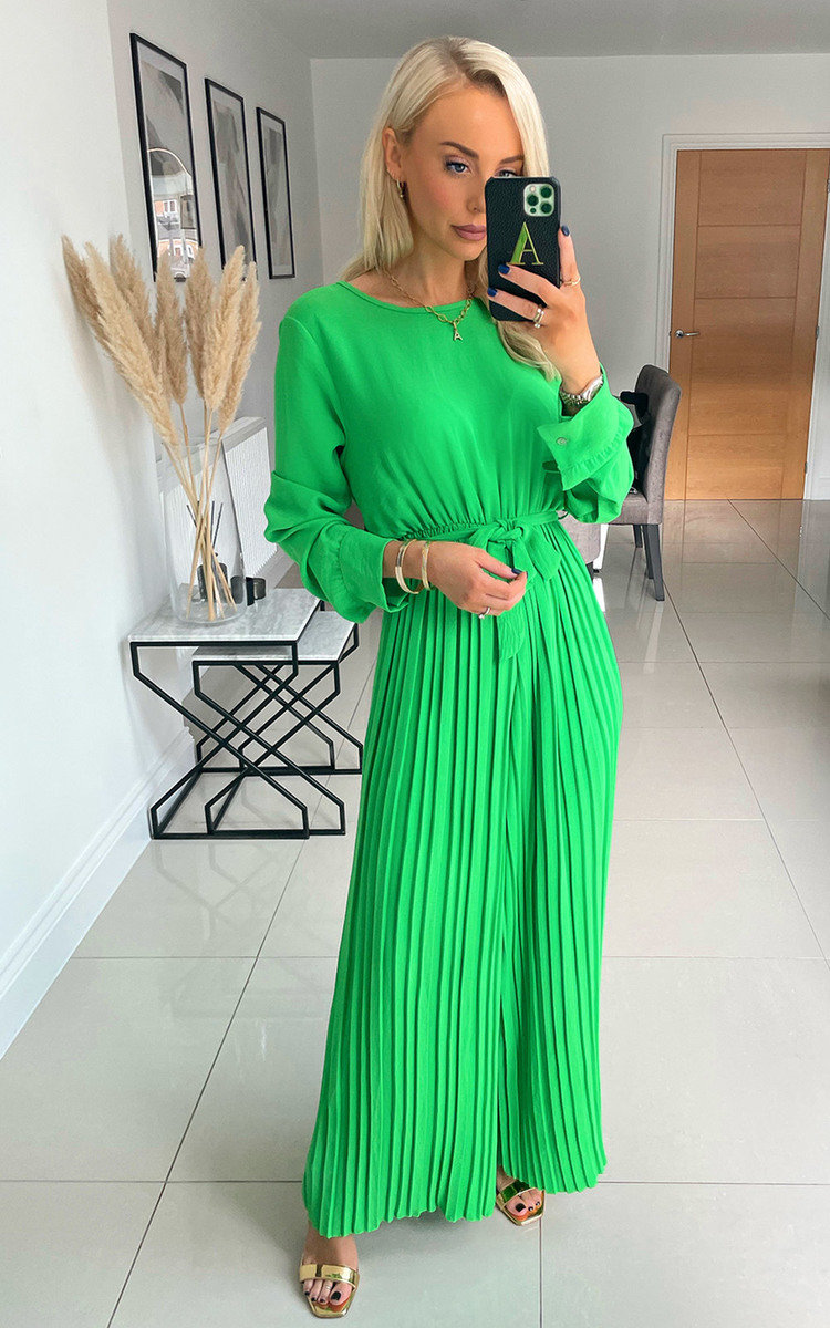 Twiggy Wide Leg Pleated Jumpsuit Thumbnail Twiggy Wide Leg Pleated Jumpsuit Thumbnail
