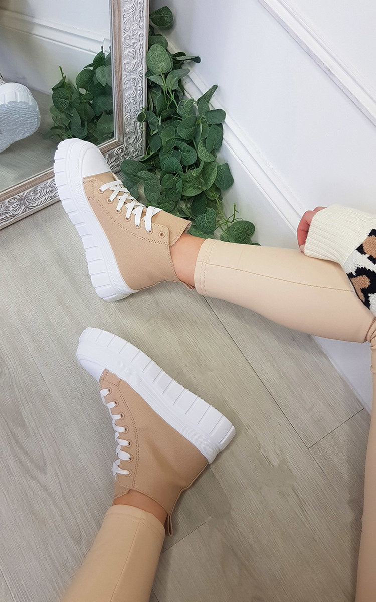 Una Lace Up Chunky Hi-Top Trainers Thumbnail