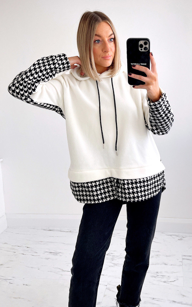 Vera Dogtooth Printed Hoodie Vera Dogtooth Printed Hoodie