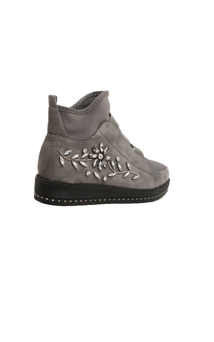 Vicki Embellished Trainers Thumbnail Vicki Embellished Trainers Thumbnail