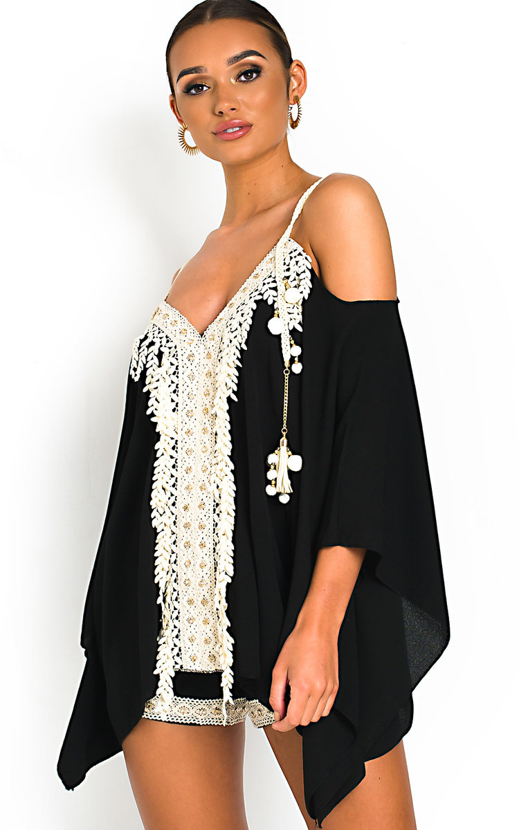 Vivi Crochet Embellished Top & Shorts Co-Ord Vivi Crochet Embellished Top & Shorts Co-Ord