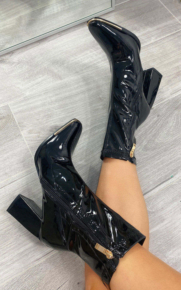 Winnie Heeled Ankle Boots